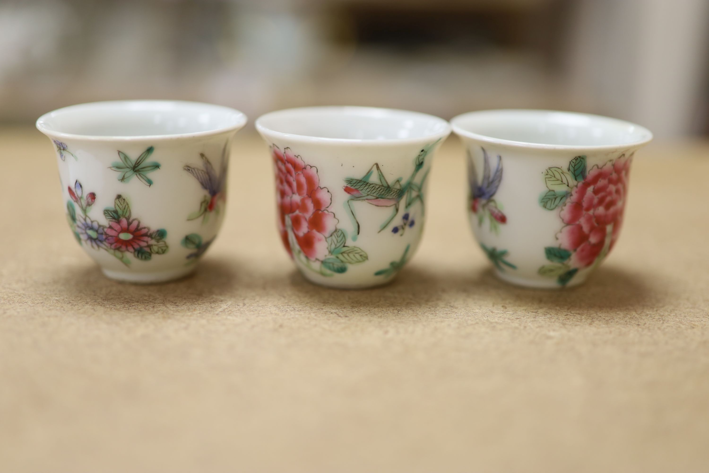 A Chinese Famille Rose miniature tea set with tray, length 18cm